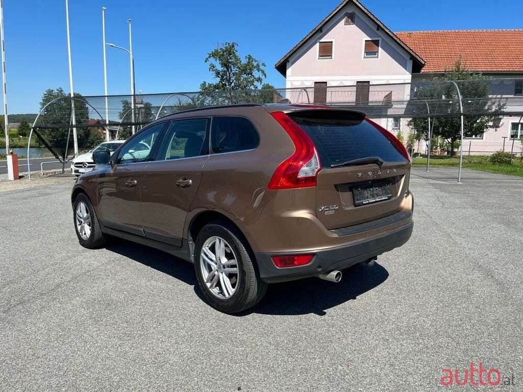 2008' Volvo XC60 photo #4