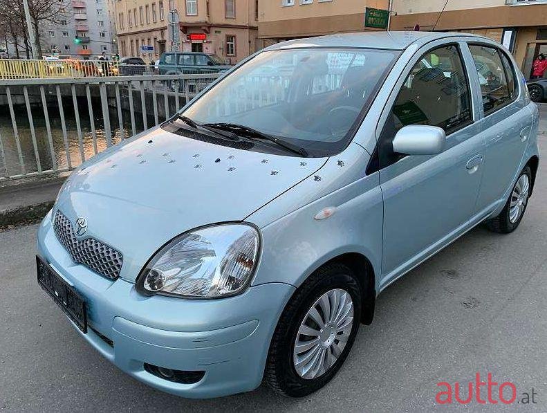 2003' Toyota Yaris photo #2