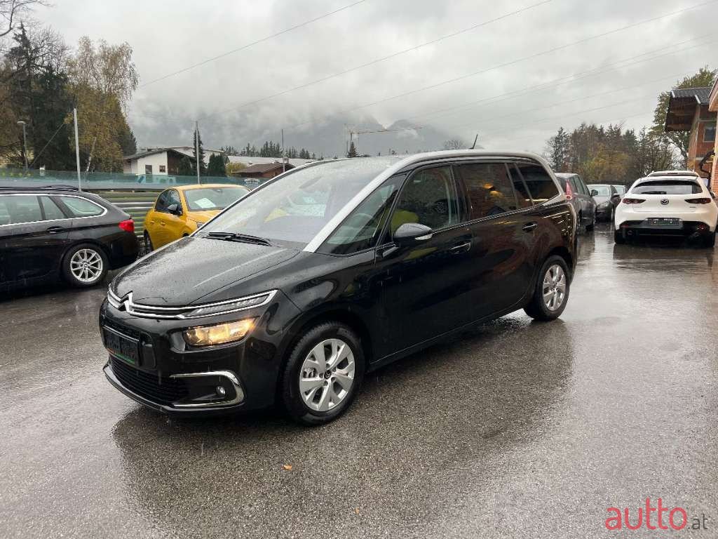 2018' Citroen Grand C4 Spacetourer photo #1