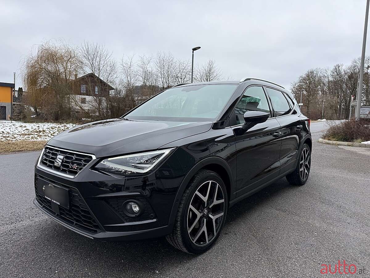 2020' SEAT Arona photo #1