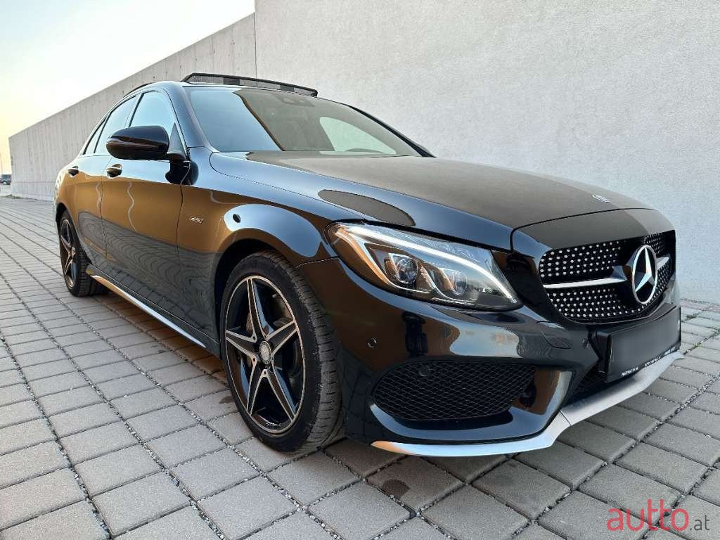 2015' Mercedes-Benz C-Klasse photo #3