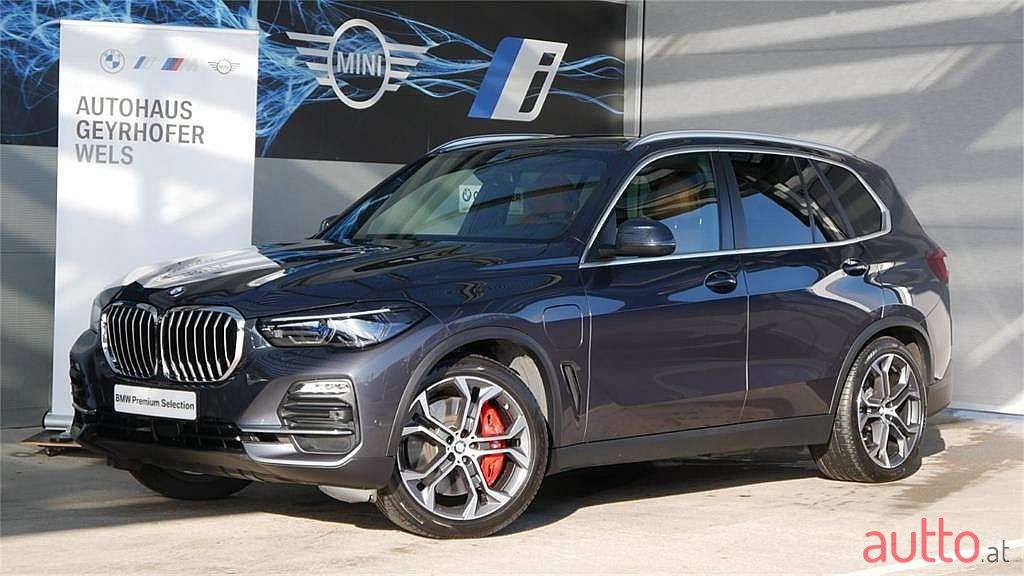 2021' BMW X5 photo #1