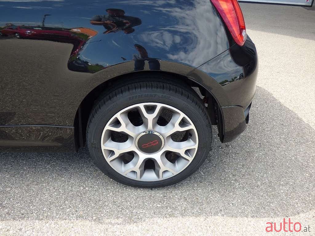 2022' Fiat 500 photo #4