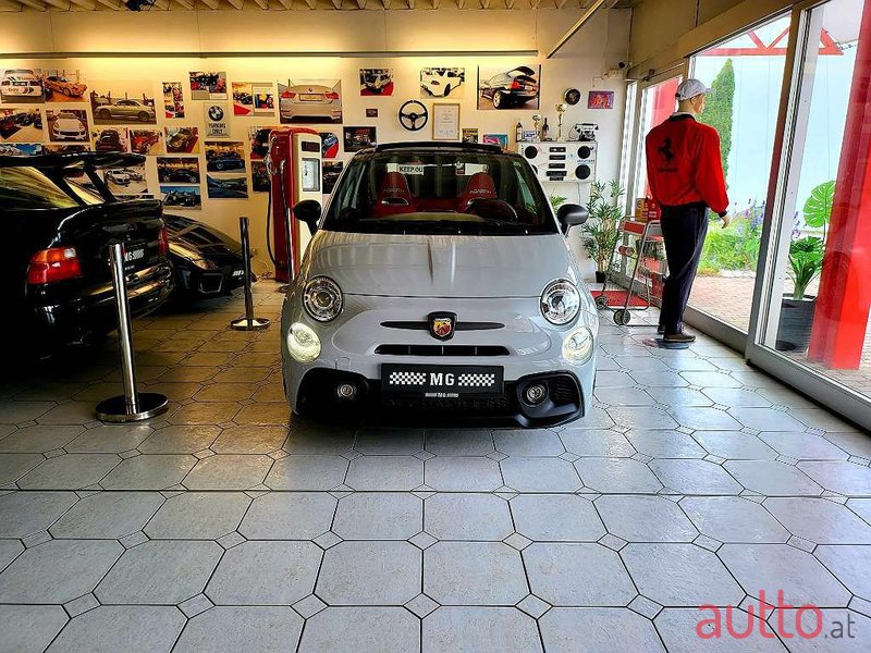 2018' Fiat Abarth 500 photo #5