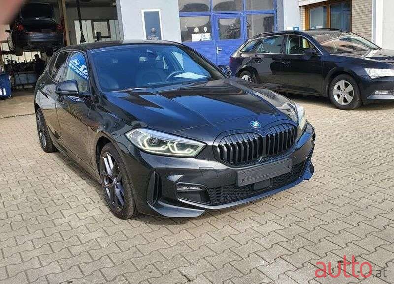 2021' BMW 1Er-Reihe photo #2