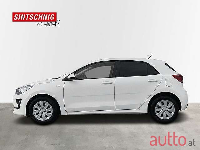 2021' Kia Rio photo #2