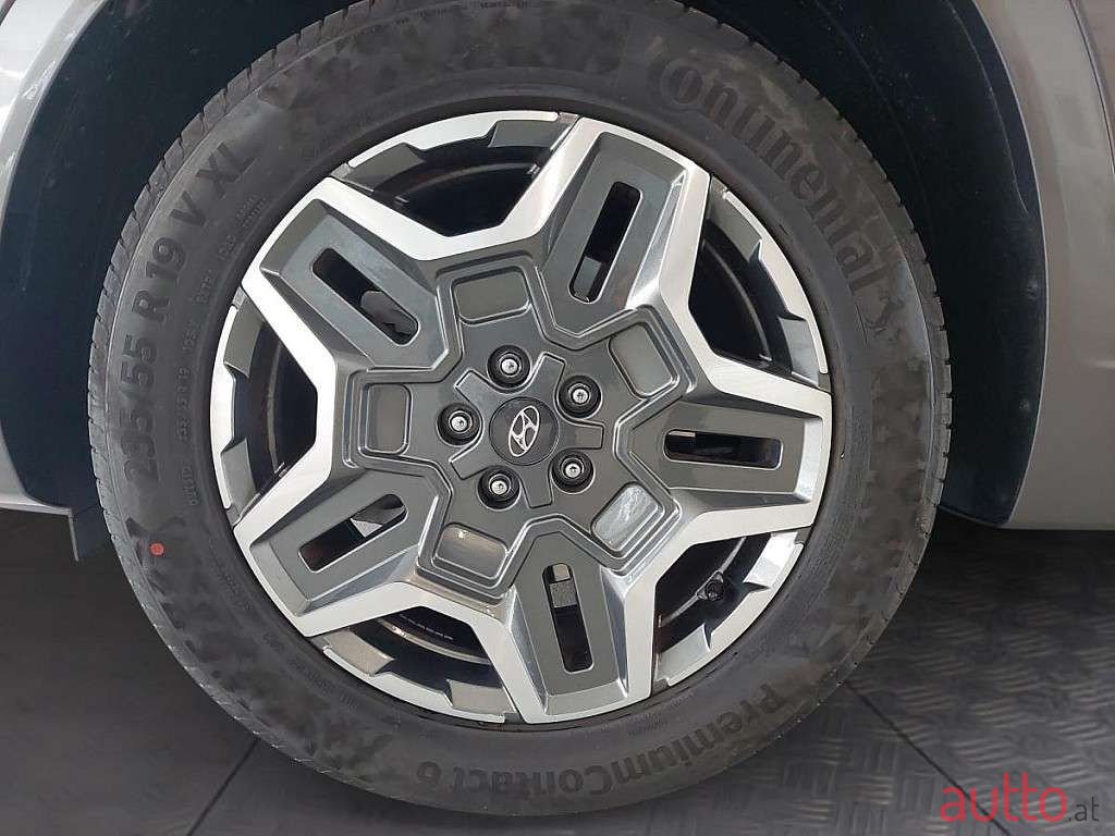 2023' Hyundai Santa Fe photo #5