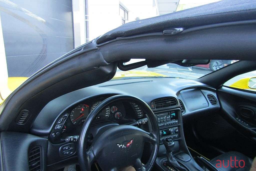 2002' Chevrolet Corvette photo #5