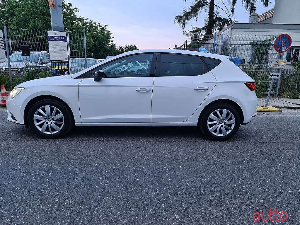 2016' SEAT Leon photo #2