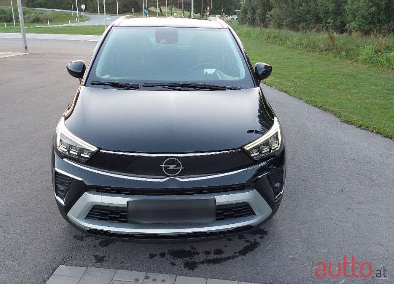 2021' Opel Crossland photo #2