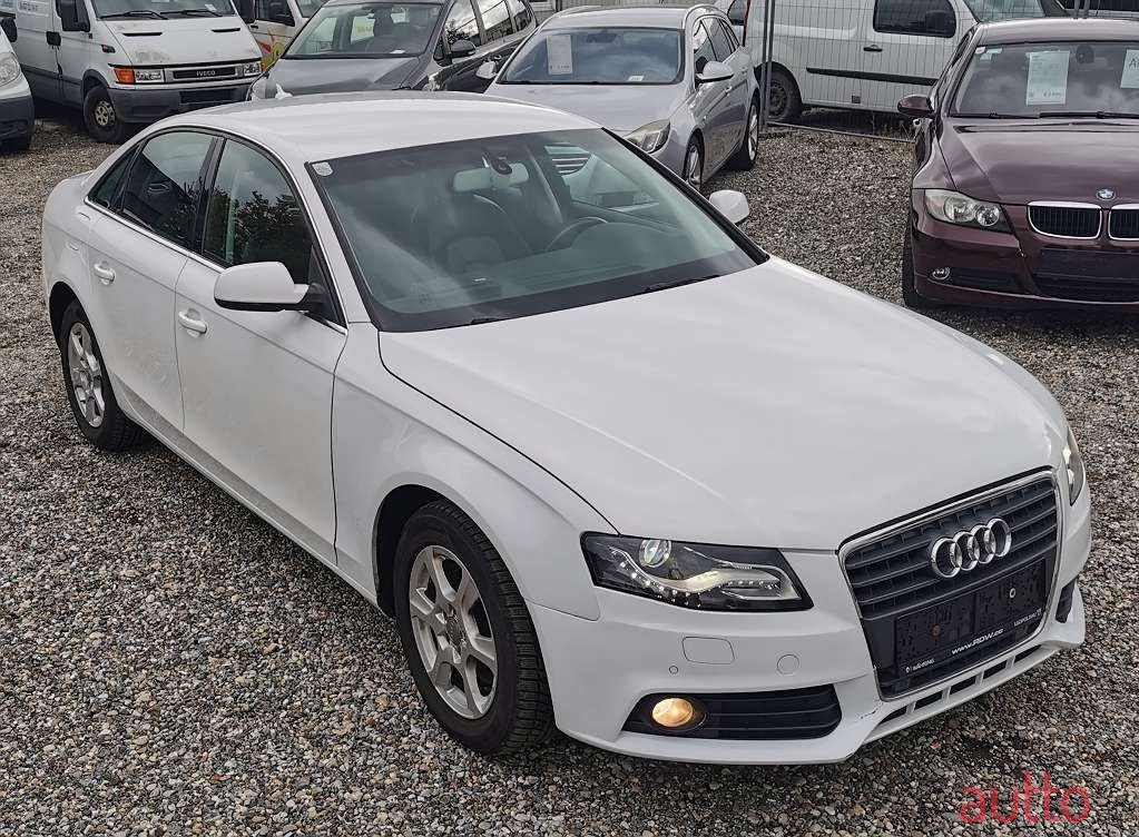 2010' Audi A4 photo #6