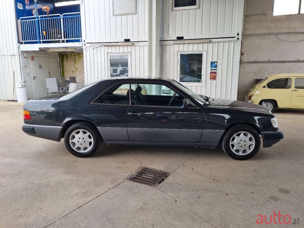 1991' Mercedes-Benz E-Klasse photo #4