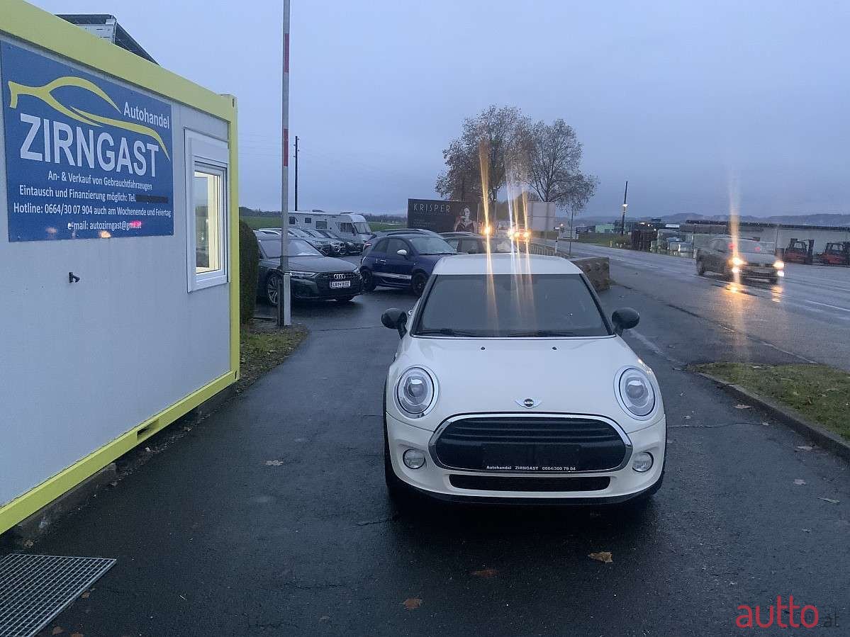 2015' MINI Mini photo #2
