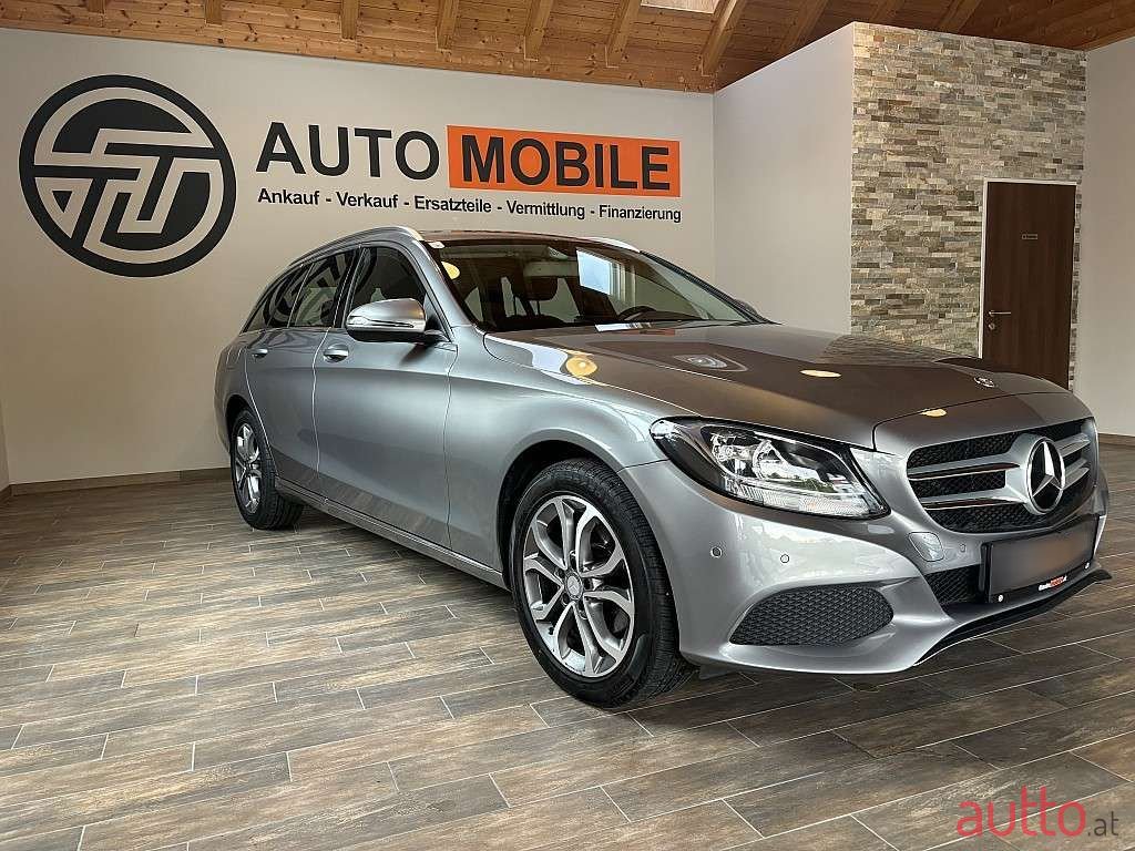 2016' Mercedes-Benz C-Klasse photo #3