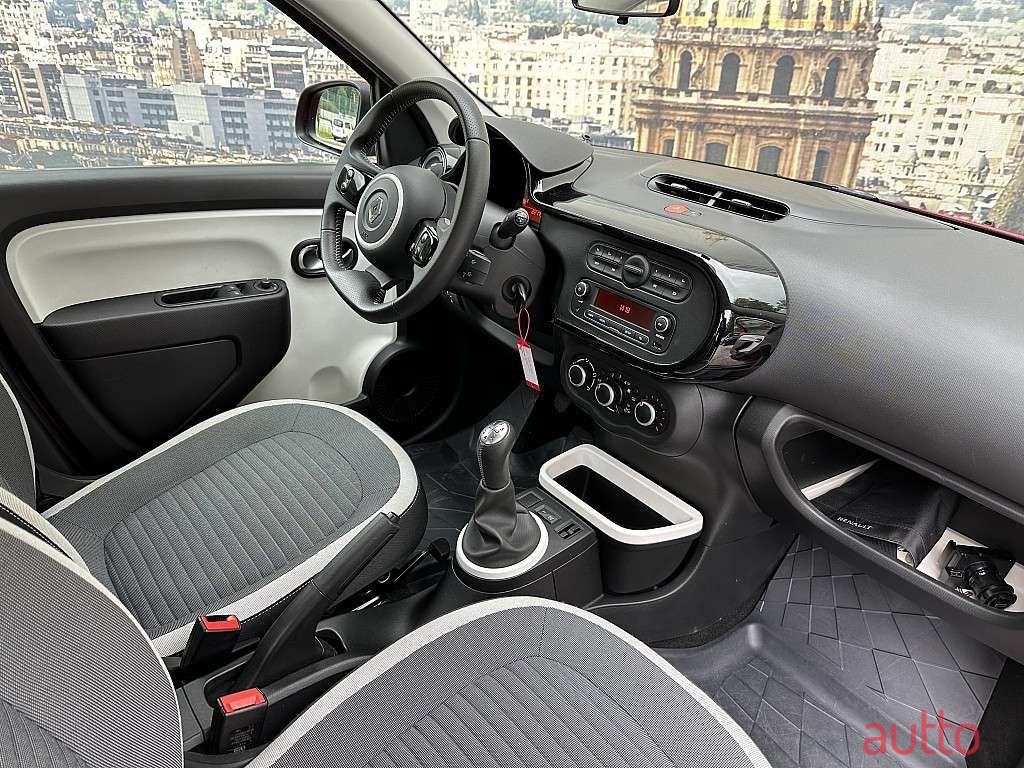 2016' Renault Twingo photo #5