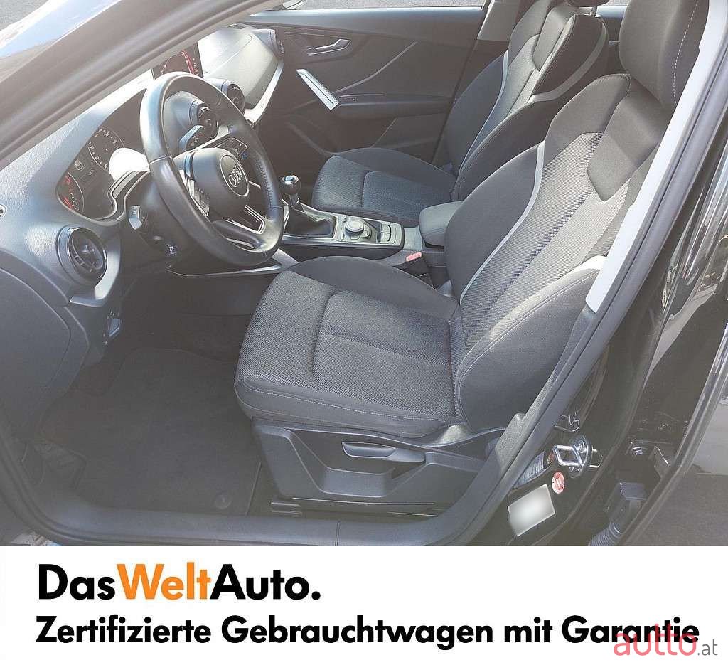 2017' Audi Q2 photo #6