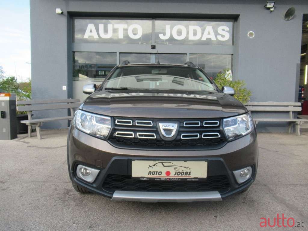 2018' Dacia Logan photo #1