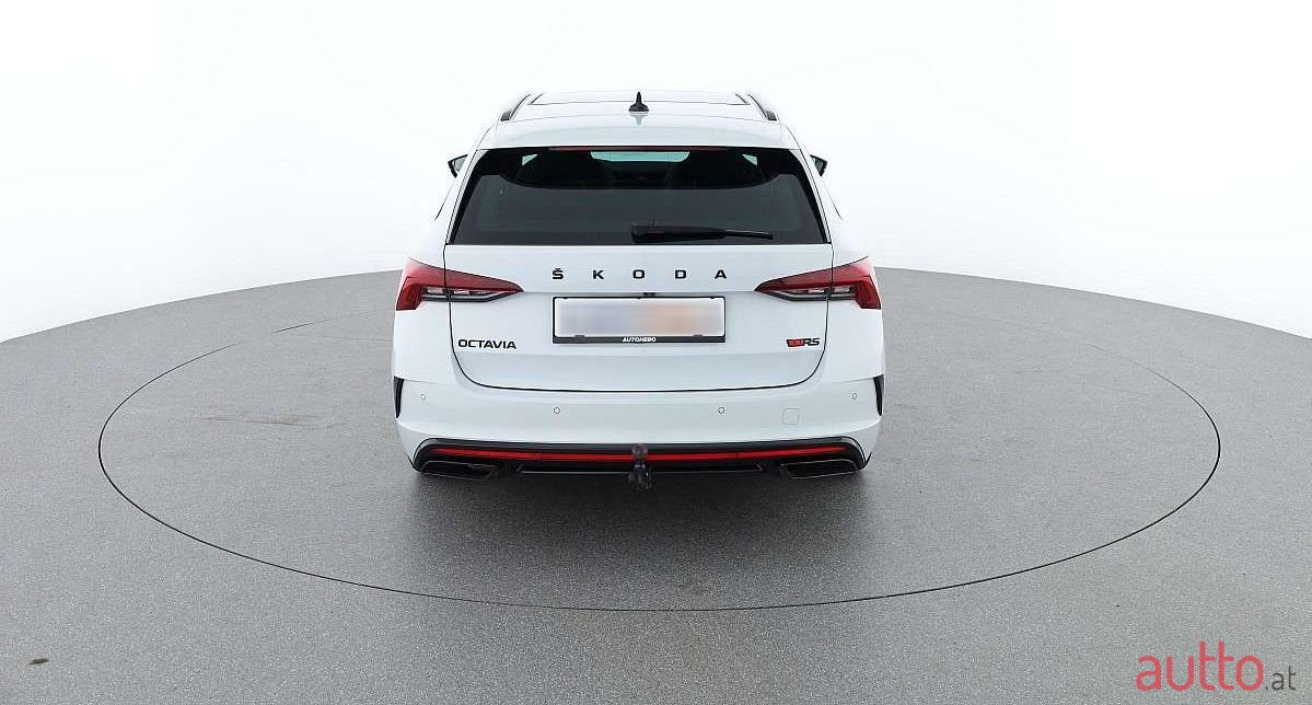 2023' Skoda Octavia photo #4