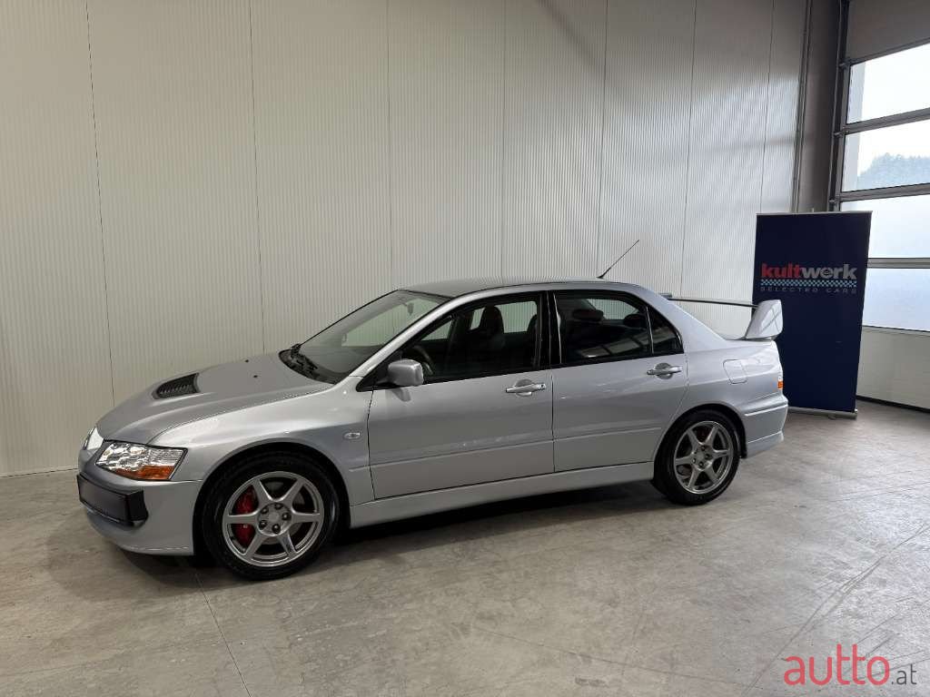 2004' Mitsubishi Lancer photo #1