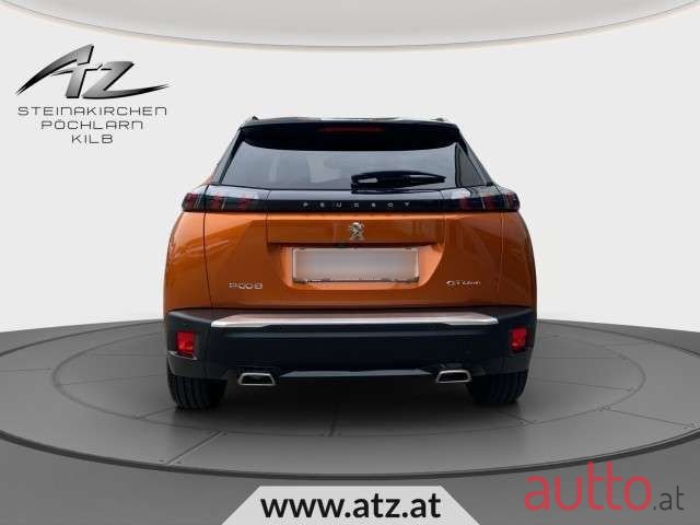 2020' Peugeot 2008 photo #5