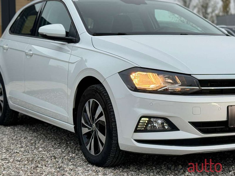 2018' Volkswagen Polo photo #6