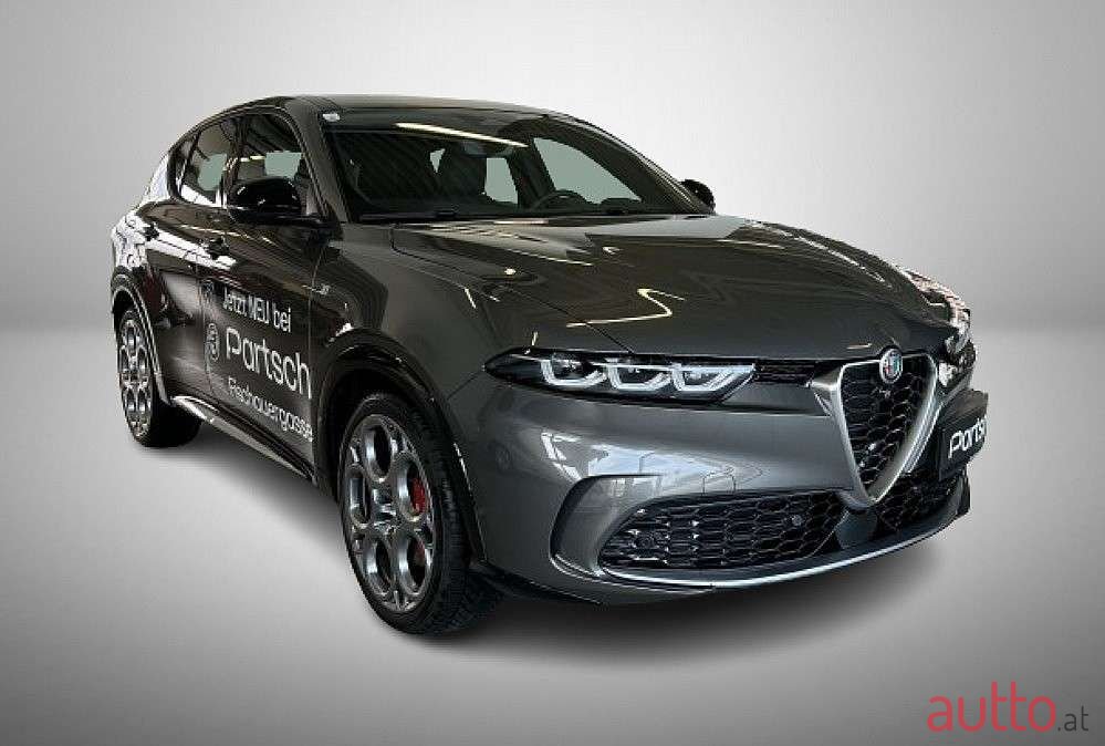 2023' Alfa Romeo Tonale photo #5