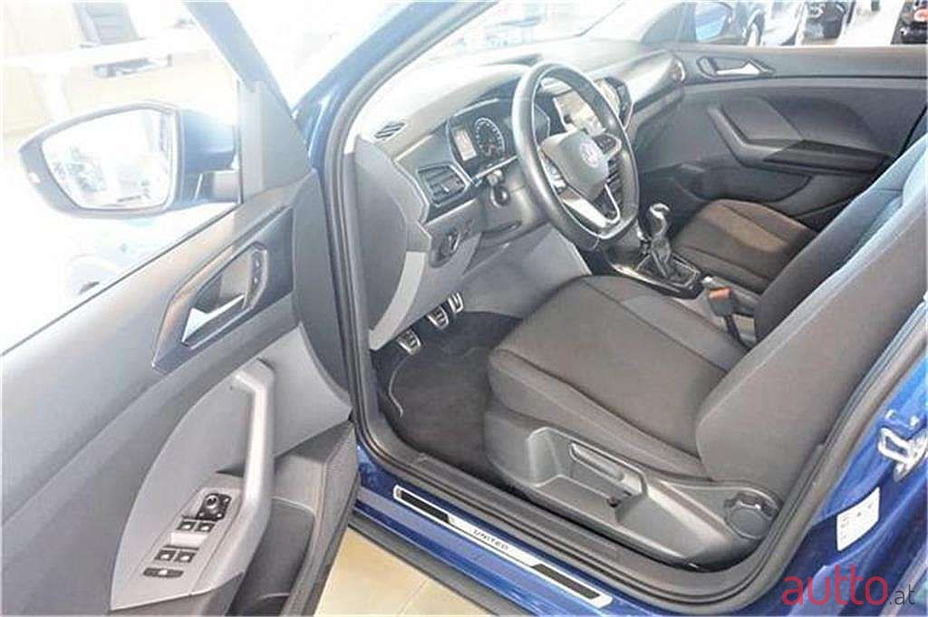 2021' Volkswagen T-Cross photo #4