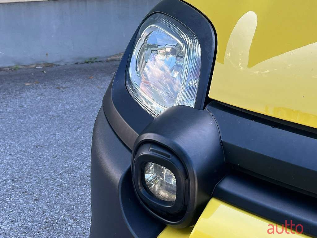 2016' Fiat Panda photo #5