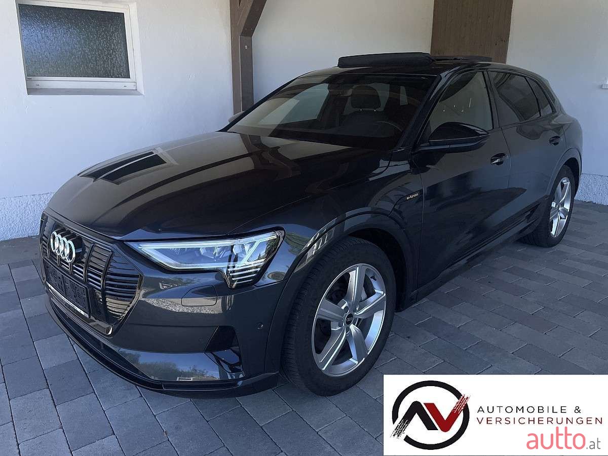 2022' Audi e-tron photo #1