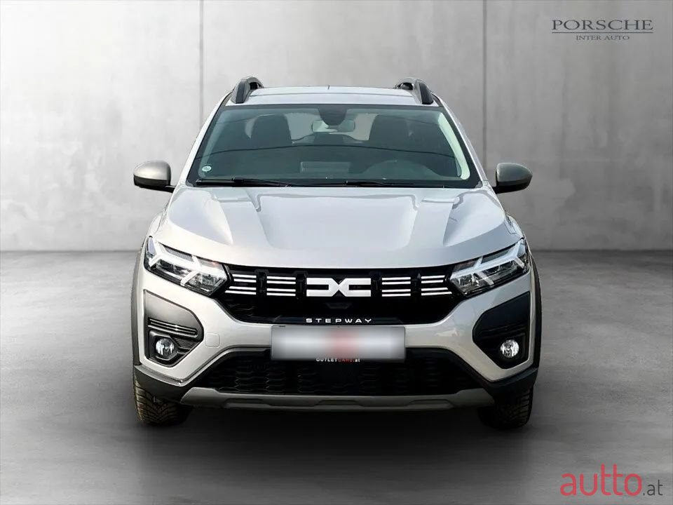 2023' Dacia Sandero photo #4