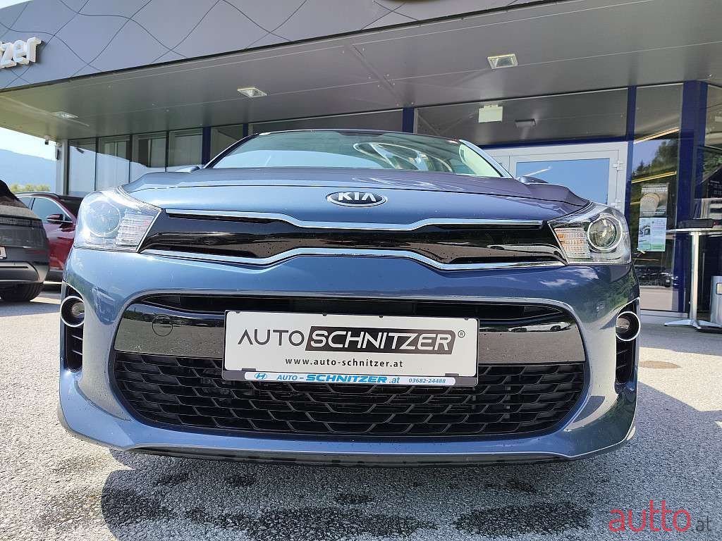 2019' Kia Rio photo #2