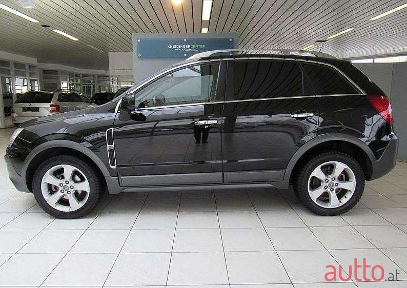 2009' Opel Antara photo #1