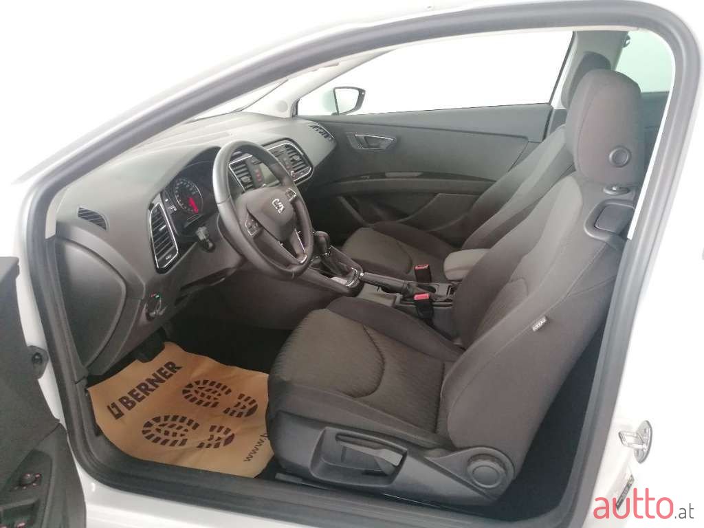 2014' SEAT Leon photo #4