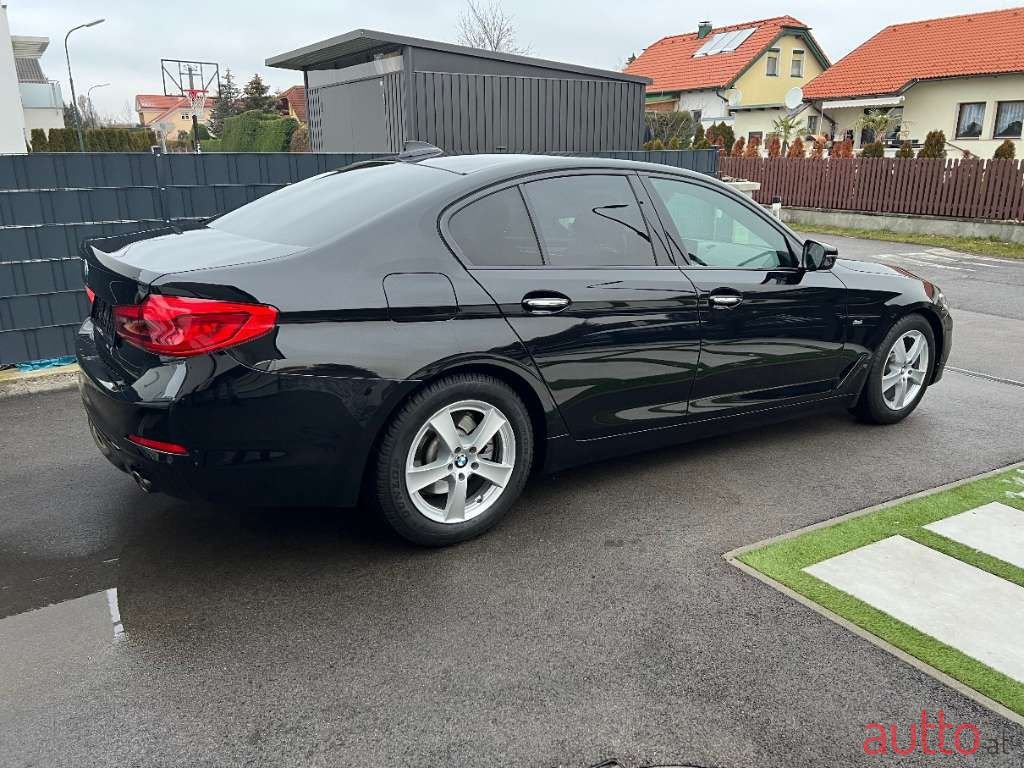 2017' BMW 5Er-Reihe photo #6