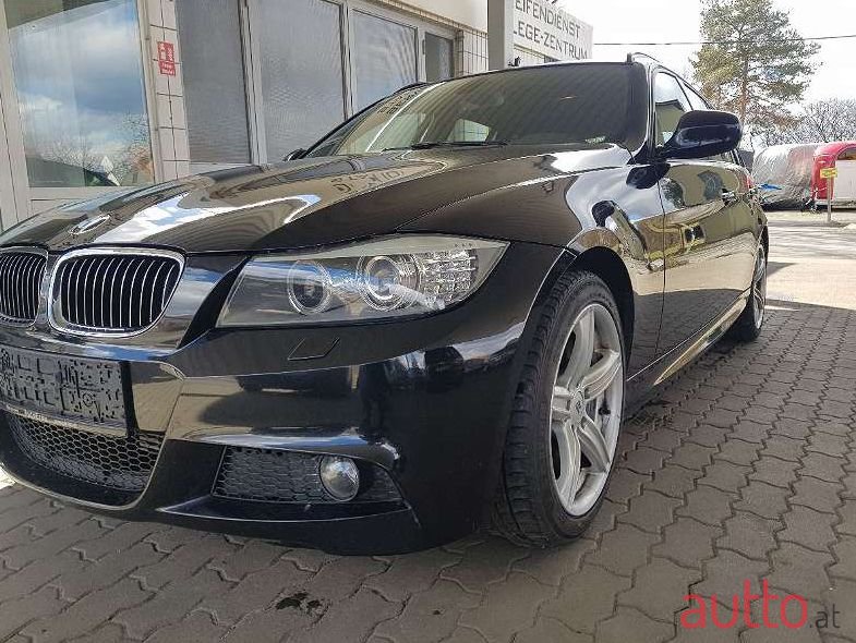 2011' BMW 3Er-Reihe photo #1