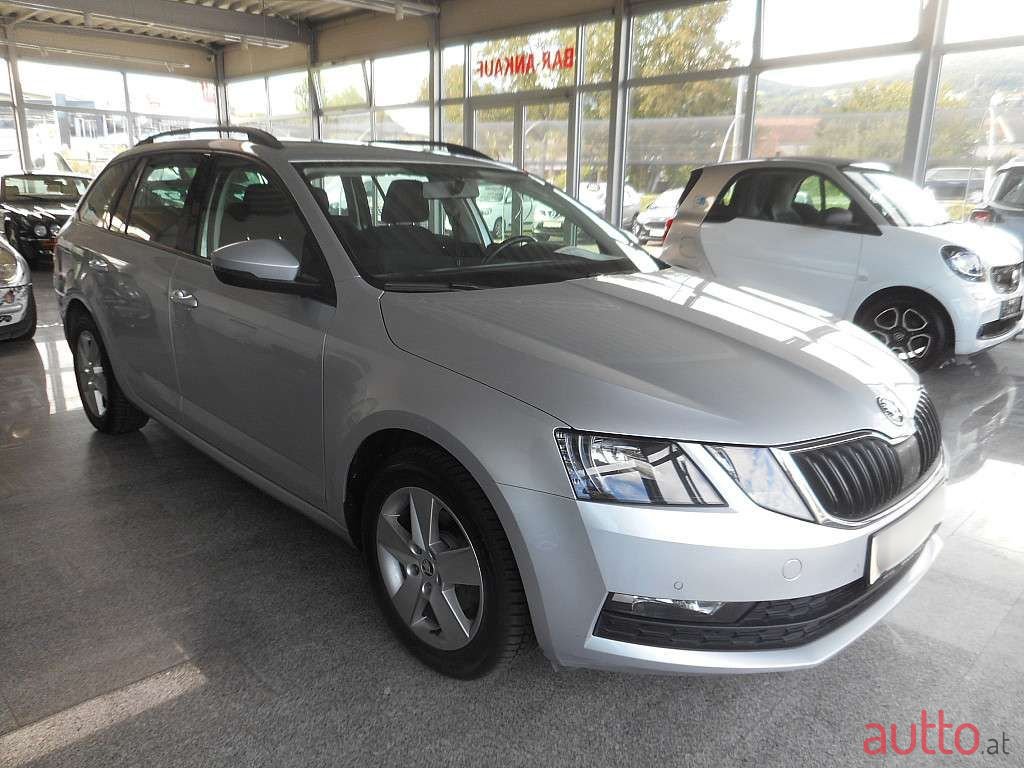 2017' Skoda Octavia photo #6
