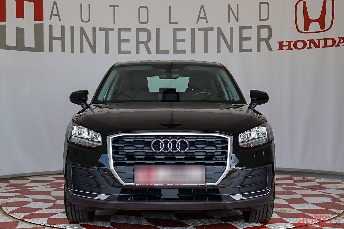 2019' Audi Q2 photo #5