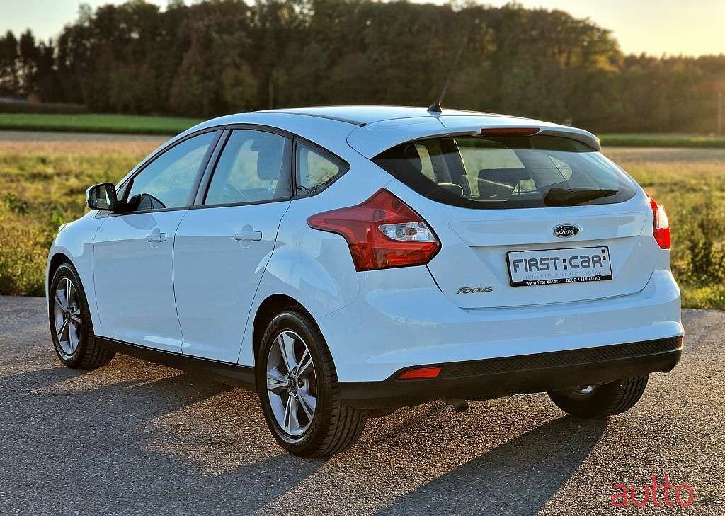 2013' Ford Focus photo #3