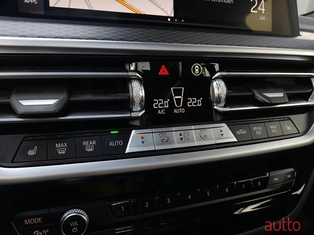 2021' BMW X3 photo #5