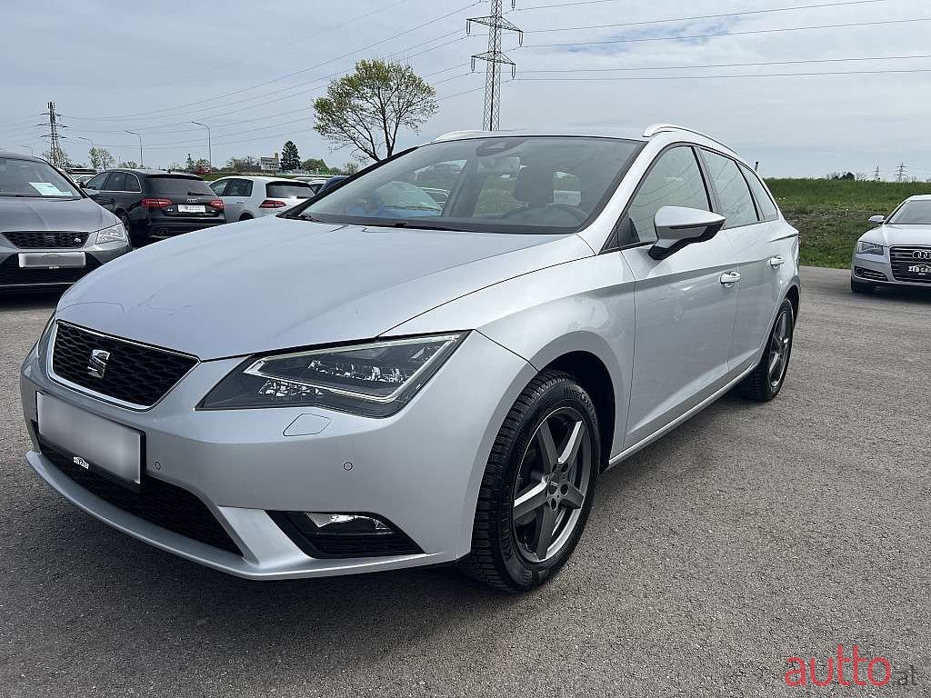 2015' SEAT Leon photo #3