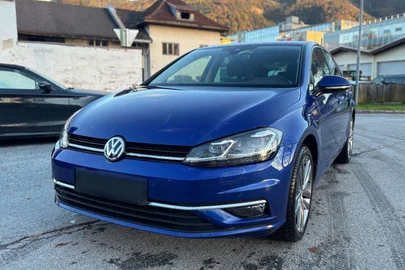 2018' Volkswagen Golf