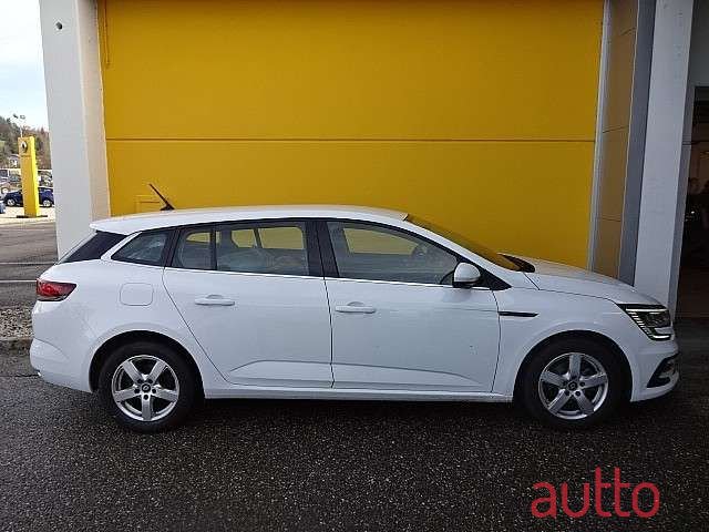 2021' Renault Megane photo #2