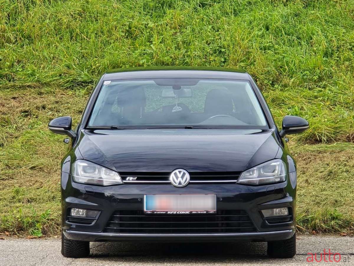 2014' Volkswagen Golf photo #4