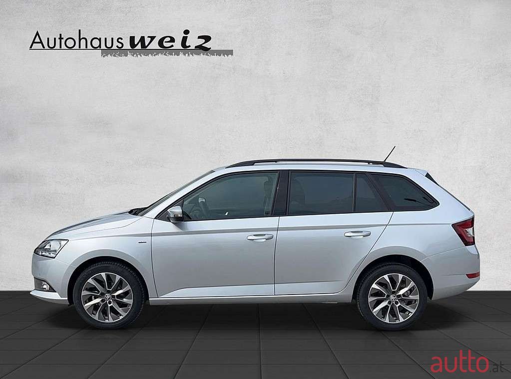 2023' Skoda Fabia photo #3