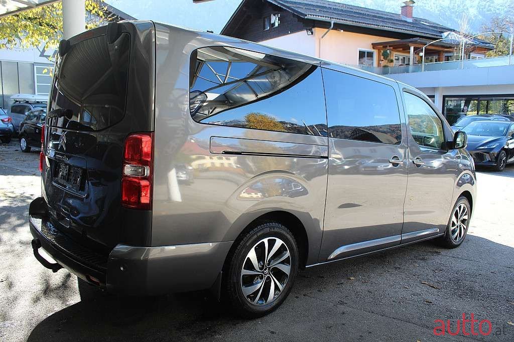 2019' Citroen SpaceTourer photo #4