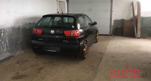 2000' SEAT Ibiza photo #2