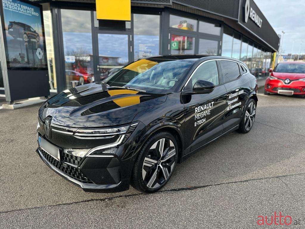 2023' Renault Megane photo #1