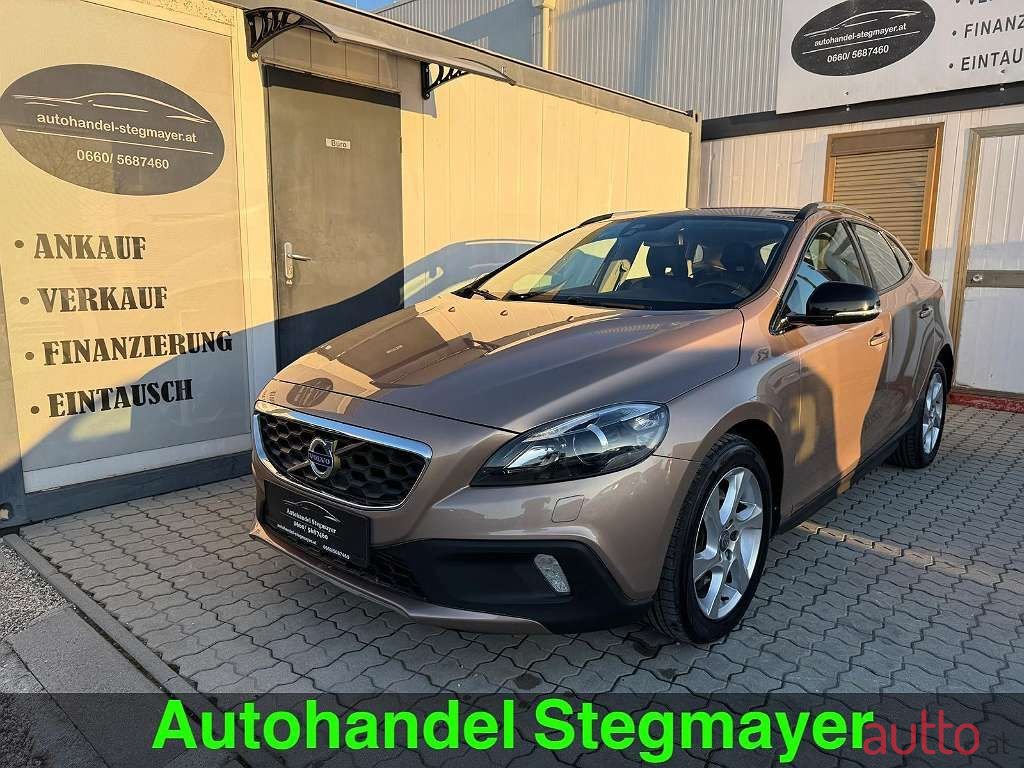 2014' Volvo V40 photo #1