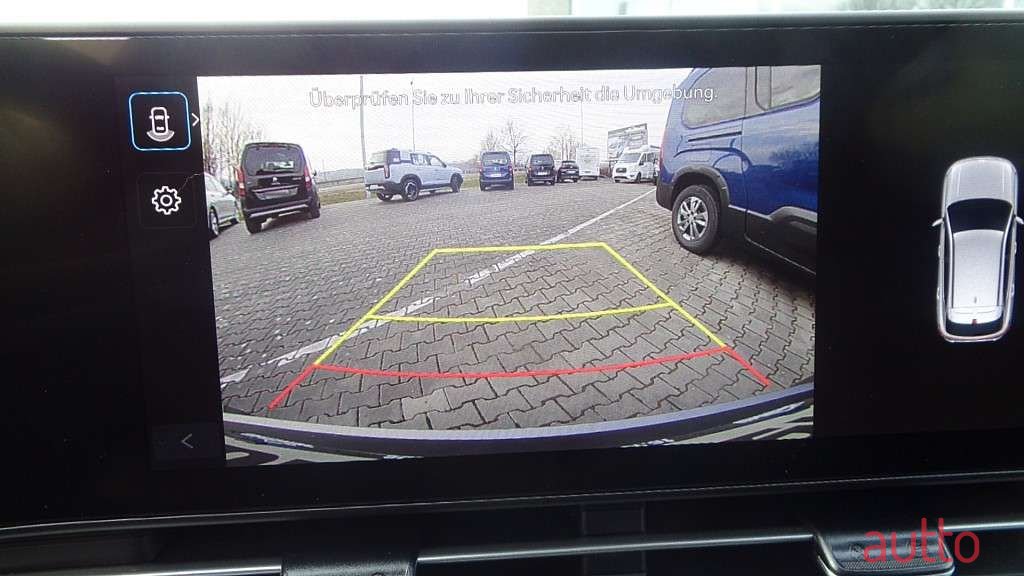 2024' Hyundai Kona photo #5