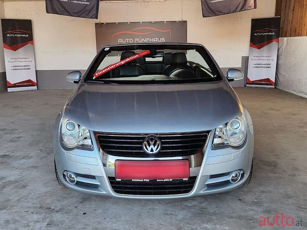 2009' Volkswagen Eos photo #6